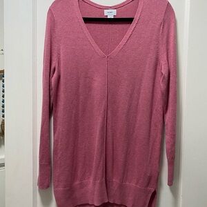 Old Navy Women's Rose V-Neck Sweater